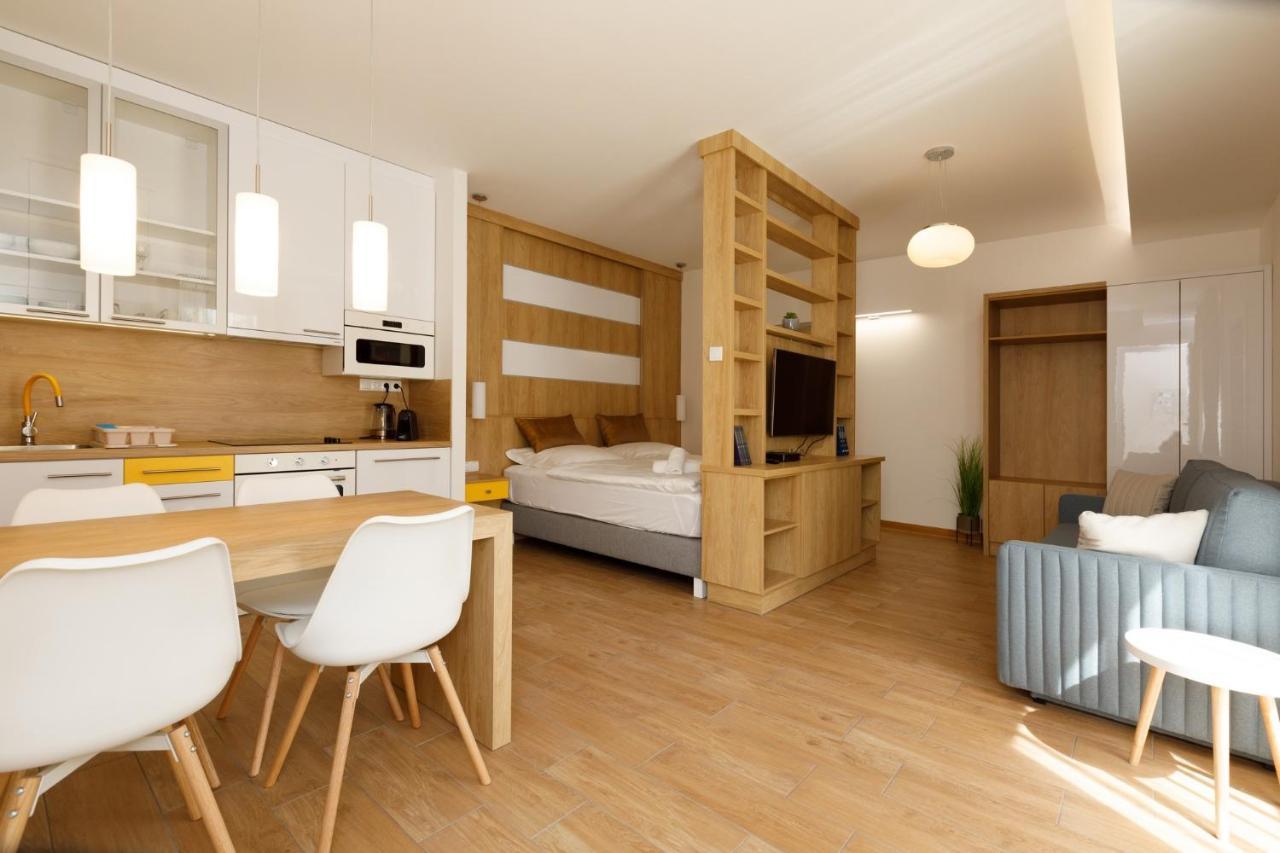La Bella Centrum Apartmanok Piros/Sarga Hévíz Exterior foto