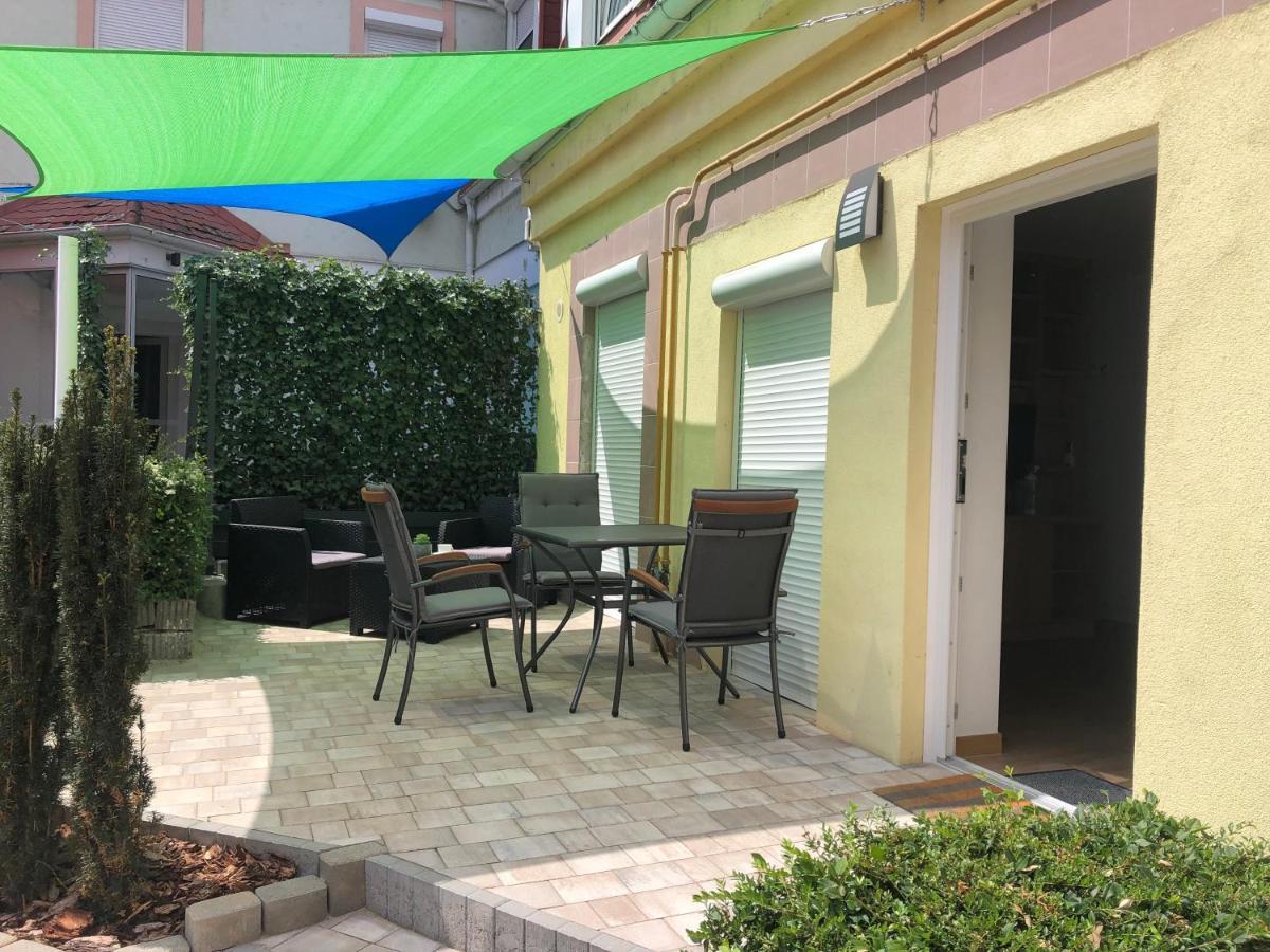 La Bella Centrum Apartmanok Piros/Sarga Hévíz Exterior foto