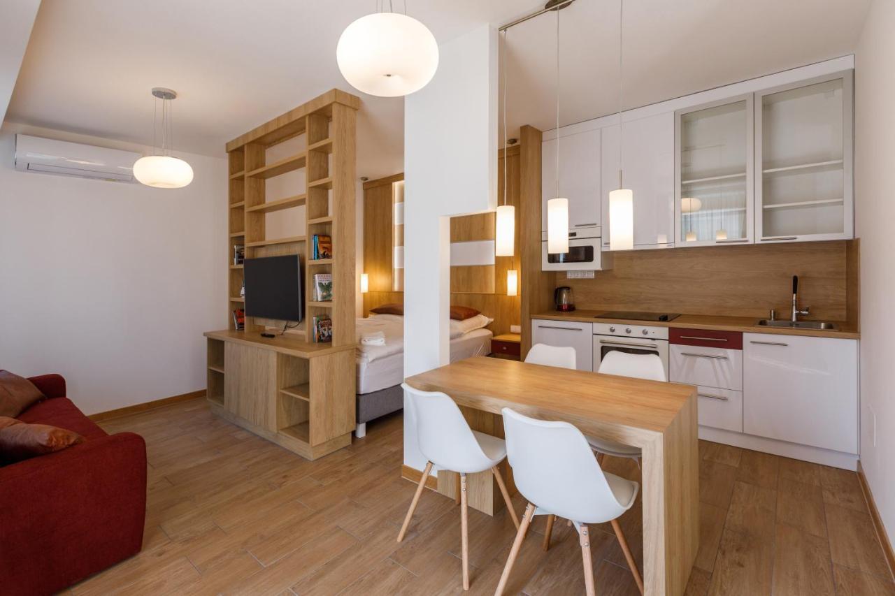 La Bella Centrum Apartmanok Piros/Sarga Hévíz Exterior foto