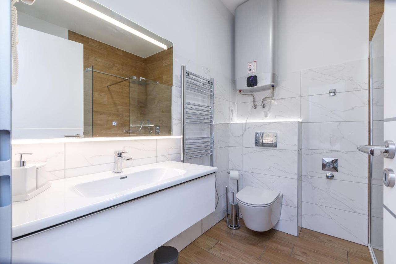 La Bella Centrum Apartmanok Piros/Sarga Hévíz Exterior foto